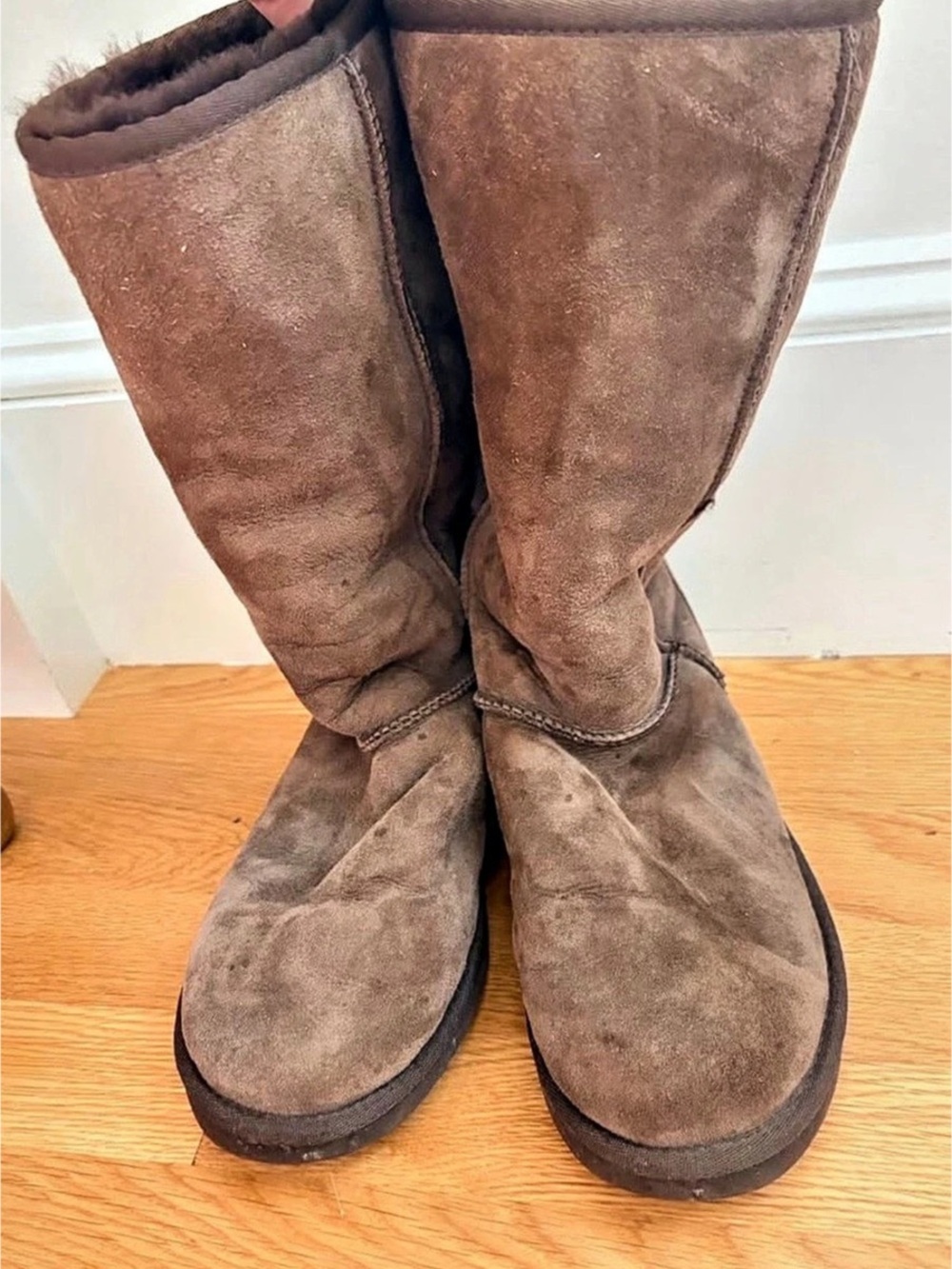 UGG Classic Tall II Tall Sheepskin Boots in Brown US 8